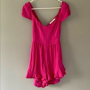 SOLD❗️Mustard Seed Size L Pink Romper. Ruffle shorts